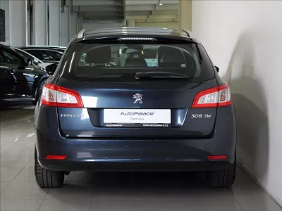 Peugeot 508 1,6 HDi AT Pano. KŮŽE Navi 82 kW automat modrá