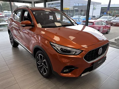 MG ZS 1,0T AT Exclusive 1,5 DVVT 78 kW Hoxton Orange